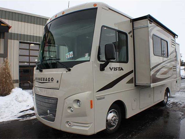 2015 Winnebago Vista Photo