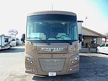 2015 Winnebago Vista Photo #2