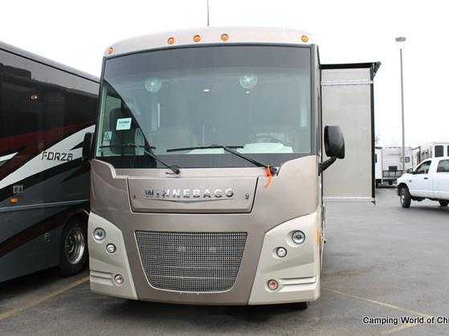 2015 Winnebago Vista Photo