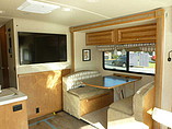 2015 Winnebago Vista Photo #7