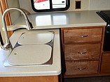 2016 Winnebago Vista Photo #9