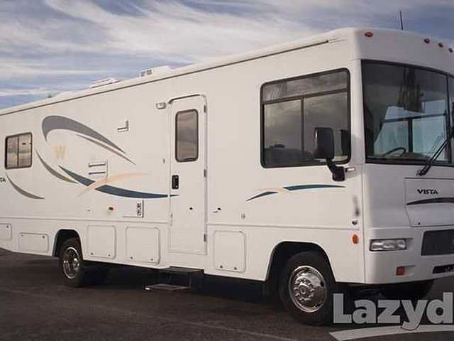2007 Winnebago Vista Photo