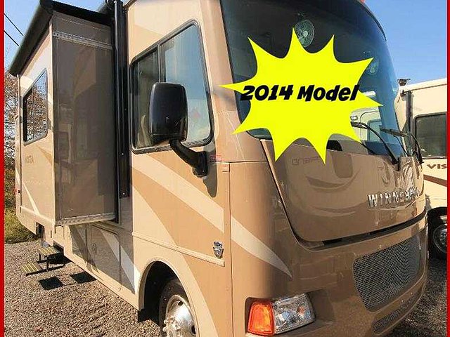 2014 Winnebago Vista Photo