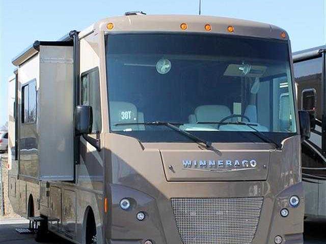 2015 Winnebago Vista Photo