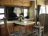 2010 Winnebago Vista Photo #3