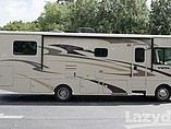 2016 Winnebago Vista Photo #3