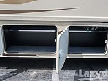 2016 Winnebago Vista Photo #10