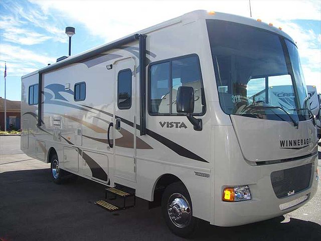 2015 Winnebago Vista Photo
