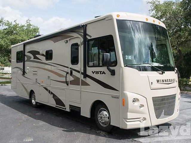 2016 Winnebago Vista Photo