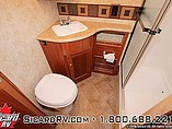 2010 Winnebago Vista Photo #19