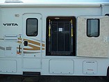 2011 Winnebago Vista Photo #10