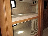 2015 Winnebago Vista Photo #9