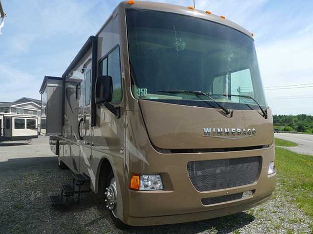 2014 Winnebago Vista Photo