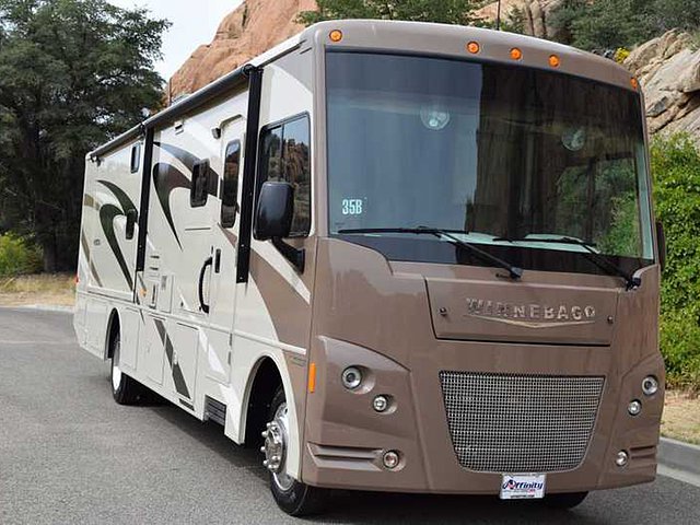 2015 Winnebago Vista Photo