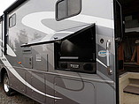 2012 Winnebago Vista Photo #9
