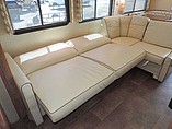2014 Winnebago Vista Photo #21