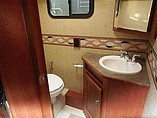 2015 Winnebago Vista Photo #9