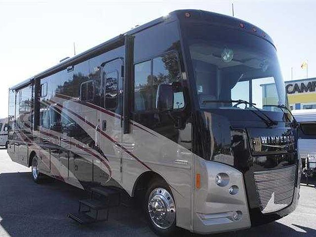 2015 Winnebago Vista Photo