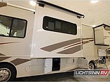 2016 Winnebago Vista Photo #16