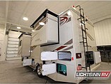 2016 Winnebago Vista Photo #22