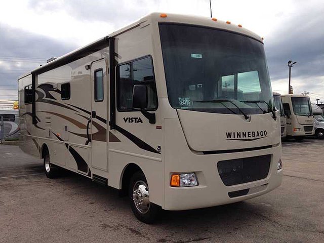2015 Winnebago Vista Photo