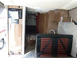 2015 Winnebago Viva Photo #8