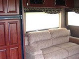 2015 Winnebago Voyage Photo #5