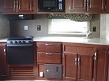 2015 Winnebago Voyage Photo #8