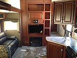 2015 Winnebago Voyage Photo #14