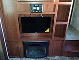 2015 Winnebago Voyage Photo #17