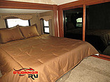 2016 Winnebago Voyage Photo #15
