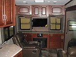 2015 Winnebago Voyage Photo #9