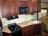 2015 Winnebago Voyage Photo #9