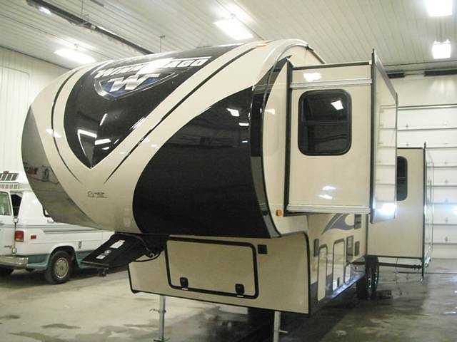 2015 Winnebago Voyage Photo