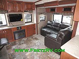 2015 Winnebago Voyage Photo #17