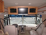 2008 Winnebago Voyage Photo #8