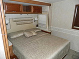 2006 Winnebago Voyage Photo #9