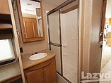 2007 Winnebago Voyage Photo #24