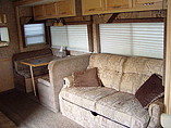 2007 Winnebago Voyage Photo #7