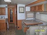 2005 Winnebago Voyage Photo #12