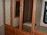 2007 Winnebago Voyage Photo #19