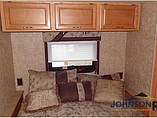 2007 Winnebago Voyage Photo #30