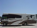 2007 Winnebago Voyage Photo #4