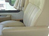 2007 Winnebago Voyage Photo #32