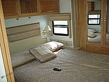 2005 Winnebago Voyage Photo #18
