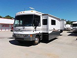 2005 Winnebago Voyage Photo #4