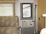 2005 Winnebago Voyage Photo #7