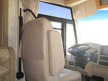 2005 Winnebago Voyage Photo #12