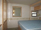 2005 Winnebago Voyage Photo #22