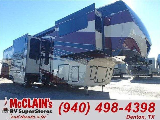 2015 Winnebago Winnebago Photo